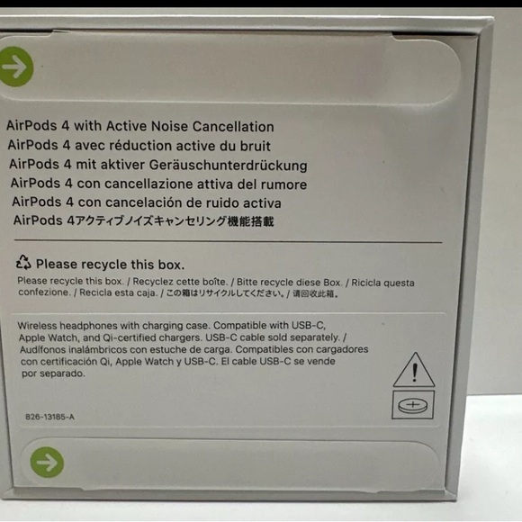 Bluetooth headphones that connnext to your phone instantly comeswith charger/box - Picture 2 of 7